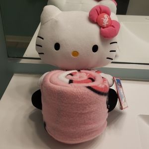 Hello Kitty White Sox character throw set